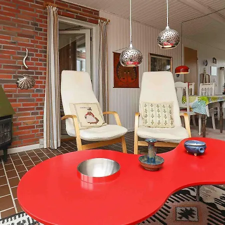 Holiday home V