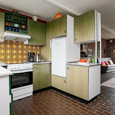 Holiday home V *